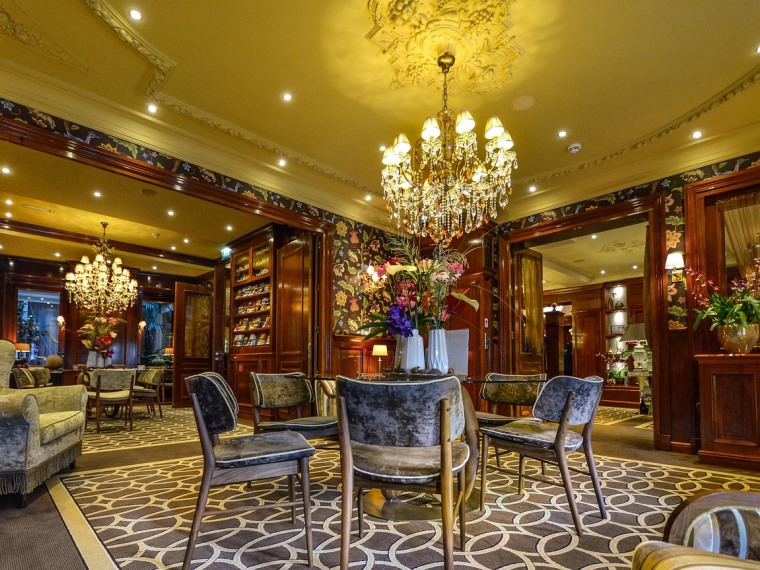 Конференц-сервіс у готелі: як працювати з MICE-сегментом